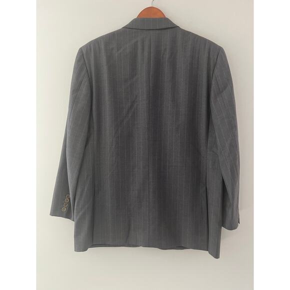 Brioni Pinstripe 2 Piece Wool Suit Charcoal Gray Made in Italy Size 44 38 US - Picture 3 of 12